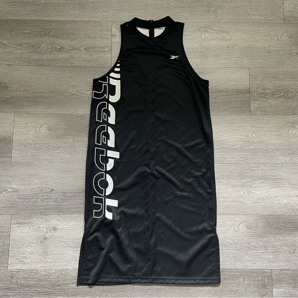 Reebok Workout Ready Meet You There Tank Sports Dress Basketball Black White - Picture 3 of 8